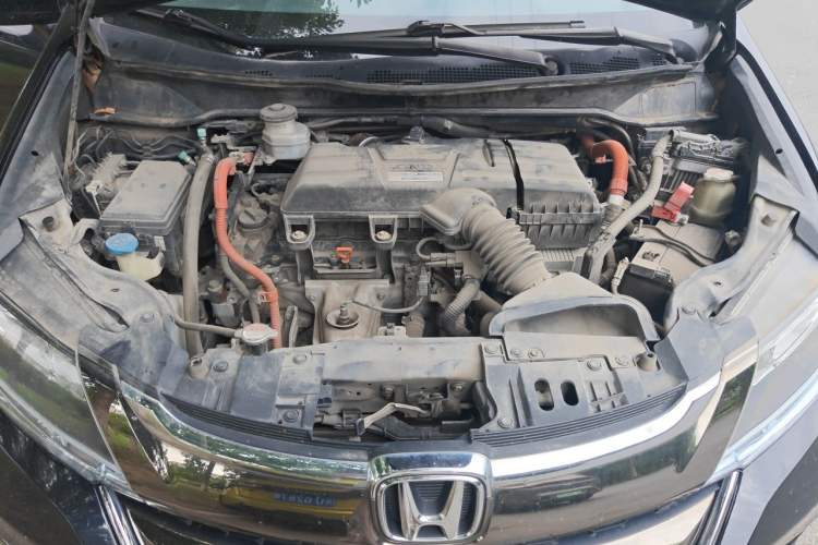 Used Honda Odyssey 2021 2.0L Rui·Comfort Edition Engine Bay