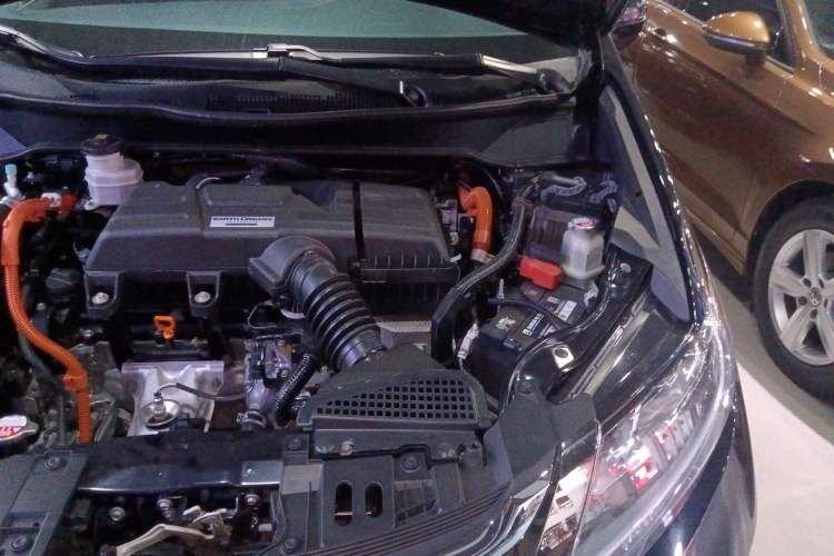 Used Honda Odyssey 2021 2.0L Rui·Luxury Edition Engine Bay Left
