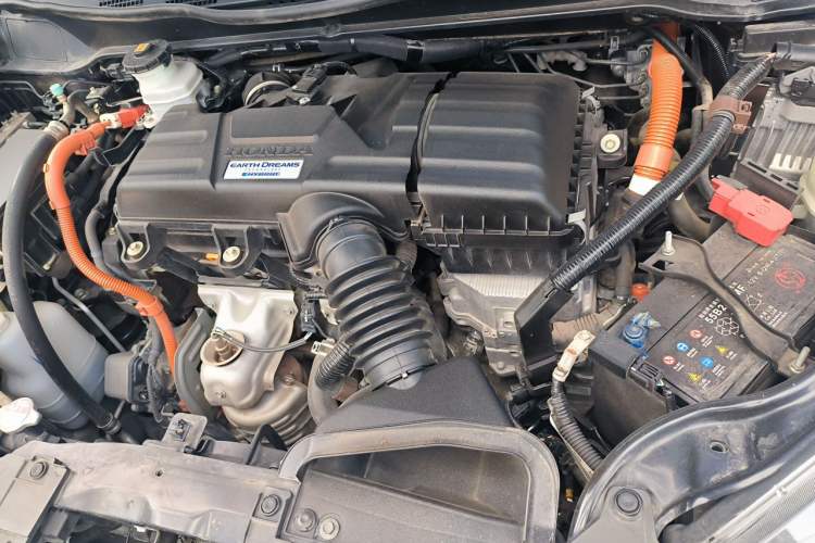 Used Honda Odyssey 2021 2.0L Rui·Comfort Edition Engine Bay Left