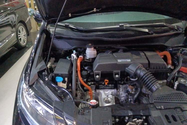 Used Honda Odyssey 2021 2.0L Rui·Luxury Edition Engine Bay Right
