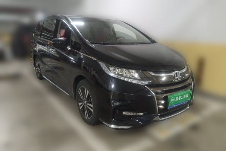 Used Honda Odyssey 2021 2.0L Rui·Luxury Edition Front Right 45 Deg