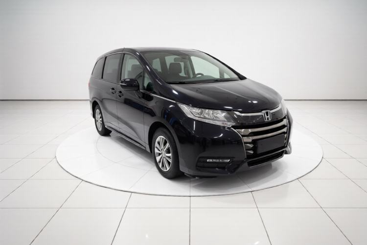 Used Honda Odyssey 2021 2.0L Rui-Changxiang Edition Front Right 45 Deg