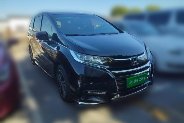 Used Honda Odyssey 2021 2.0L Rui·Luxury Edition Front Right 45 Deg