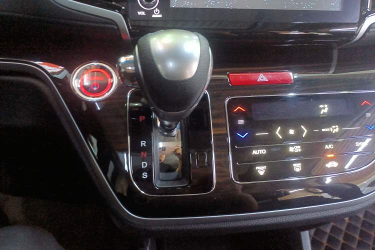 Used Honda Odyssey 2021 2.0L Rui·Smart Edition Gear Lever
