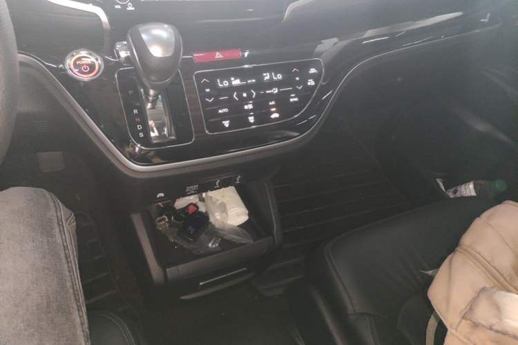Used Honda Odyssey 2021 2.0L Rui·Smart Edition Gear Lever