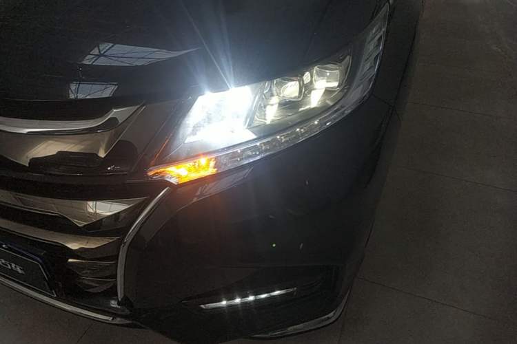 Used Honda Odyssey 2021 2.0L Rui·Luxury Edition Left Front Headlight