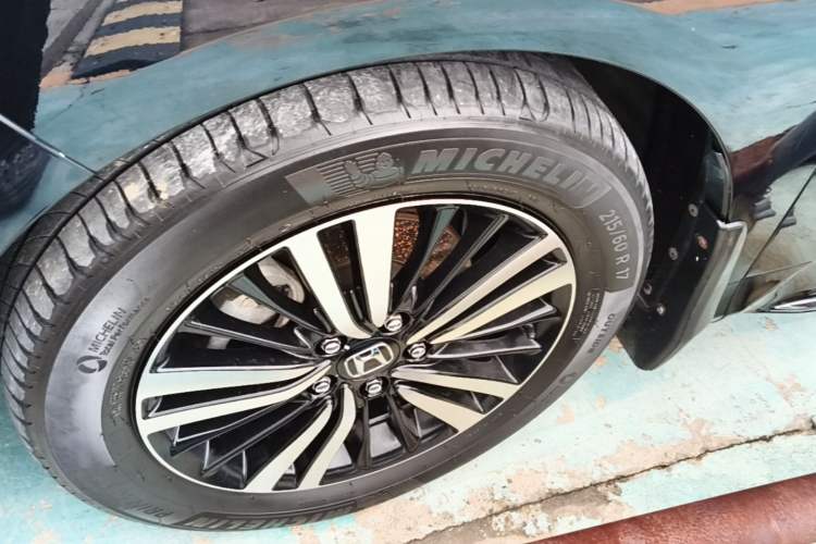 Used Honda Odyssey 2021 2.0L Rui·Luxury Edition Left Front Wheel Hub