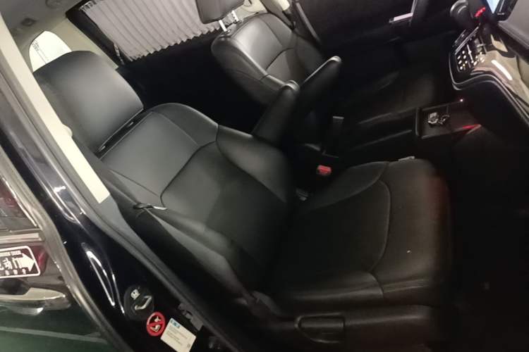 Used Honda Odyssey 2021 2.0L Rui-Changxiang Edition Right Front Seat
