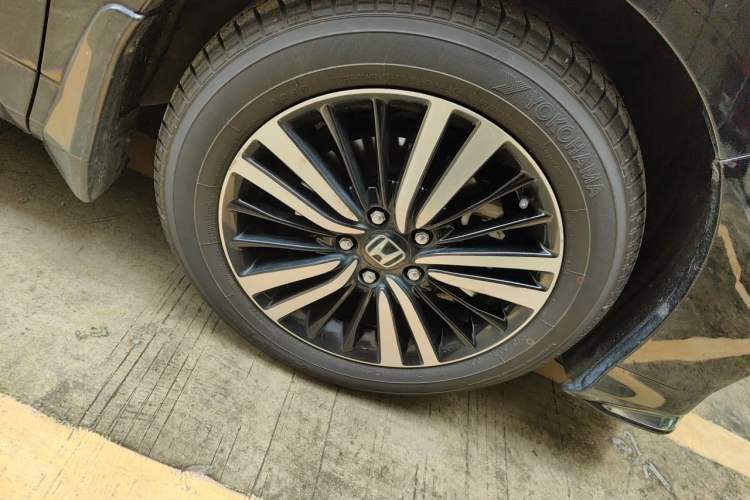 Used Honda Odyssey 2021 2.0L Rui·Smart Edition Right Front Wheel Hub