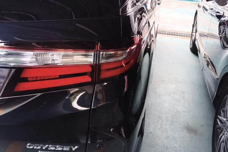 Used Honda Odyssey 2021 2.0L Rui·Luxury Edition Right Rear Taillight