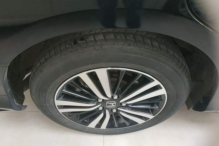 Used Honda Odyssey 2021 2.0L Rui·Luxury Edition Right Rear Wheel Hub