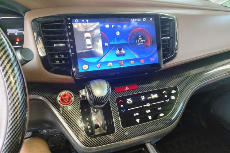 Used Honda Odyssey 2021 2.0L Rui·Comfort Edition Audio And AC Panel