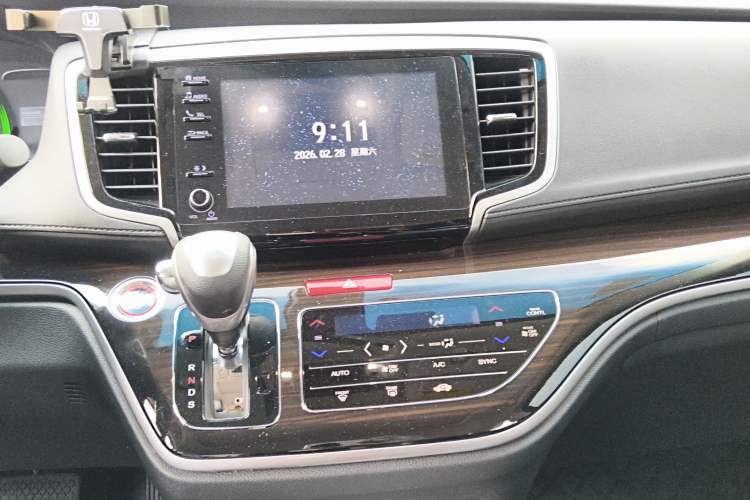 Used Honda Odyssey 2021 2.0L Rui·Luxury Edition Audio And AC Panel
