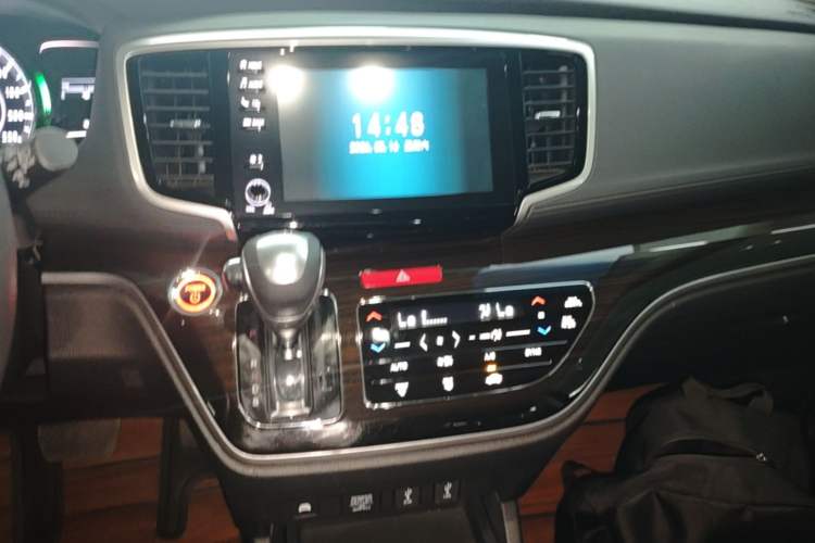 Used Honda Odyssey 2021 2.0L Rui·Smart Edition Audio And AC Panel