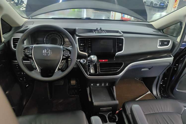 Used Honda Odyssey 2021 2.0L Rui·Smart Edition Center Console