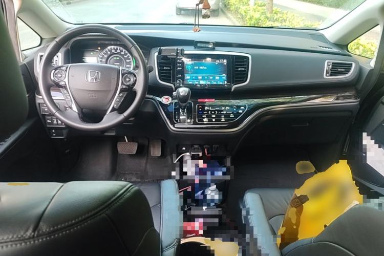 Used Honda Odyssey 2021 2.0L Rui·Luxury Edition Center Console