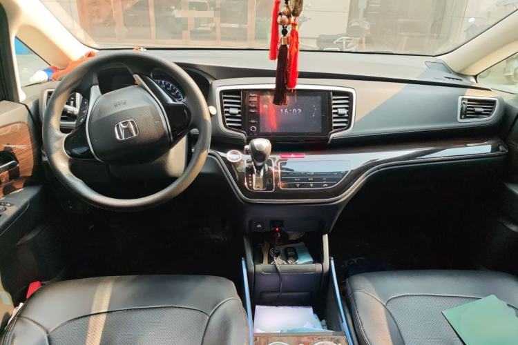 Used Honda Odyssey 2021 2.0L Rui·Comfort Edition Center Console