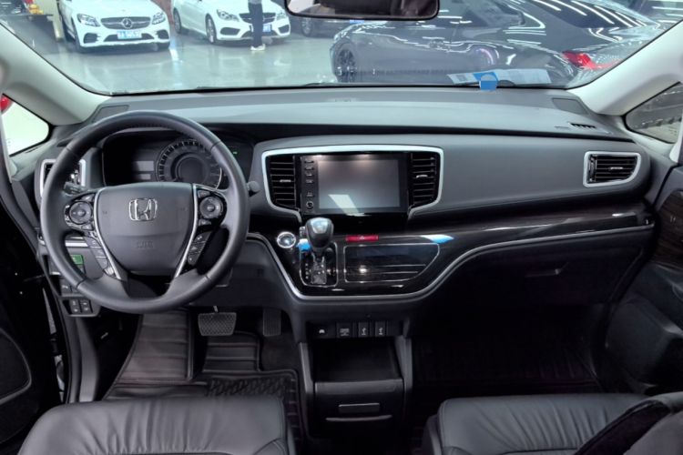 Used Honda Odyssey 2021 2.0L Rui·Luxury Edition Center Console