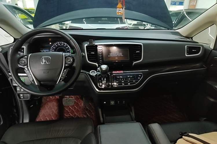 Used Honda Odyssey 2021 2.0L Rui·Supreme Edition Center Console