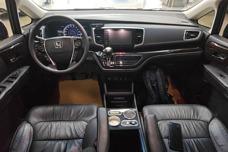 Used Honda Odyssey 2021 2.0L Rui·Smart Edition Center Console