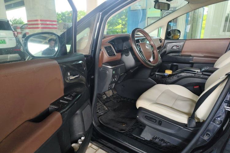 Used Honda Odyssey 2021 2.0L Rui·Comfort Edition Driver Seat