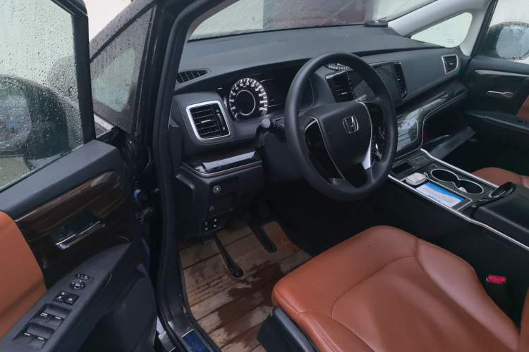 Used Honda Odyssey 2021 2.0L Rui·Comfort Edition Driver Seat