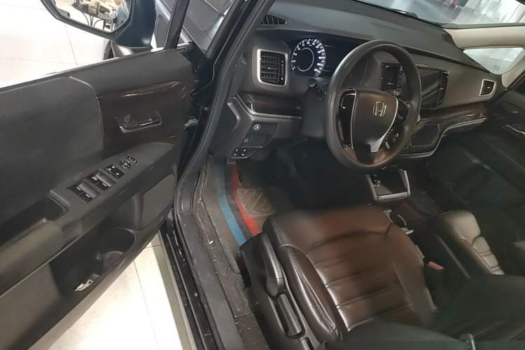 Used Honda Odyssey 2021 2.0L Rui·Comfort Edition Driver Seat