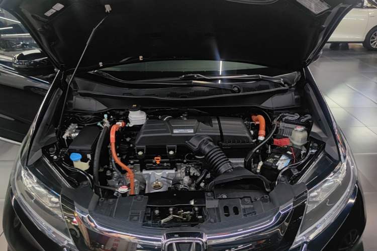Used Honda Odyssey 2021 2.0L Rui·Smart Edition Engine Bay