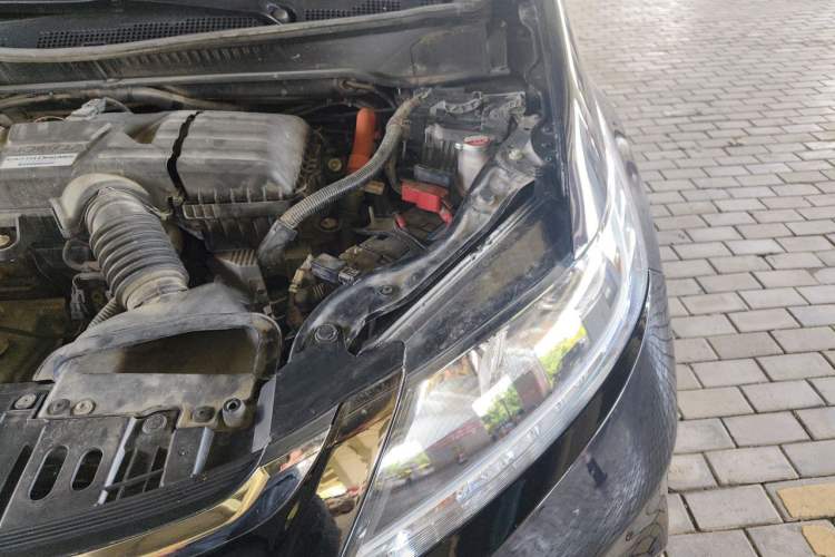Used Honda Odyssey 2021 2.0L Rui·Comfort Edition Engine Bay Left