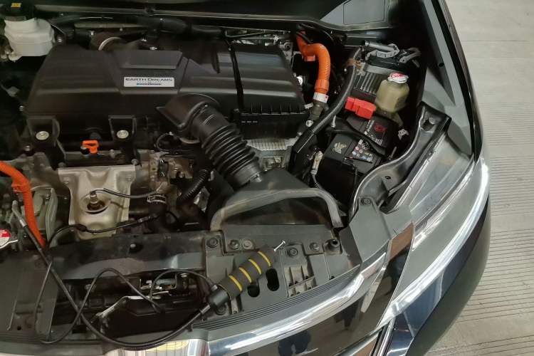 Used Honda Odyssey 2021 2.0L Rui·Smart Edition Engine Bay Left