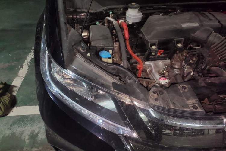 Used Honda Odyssey 2021 2.0L Rui·Comfort Edition Engine Bay Right