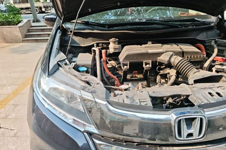 Used Honda Odyssey 2021 2.0L Rui·Comfort Edition Engine Bay Right