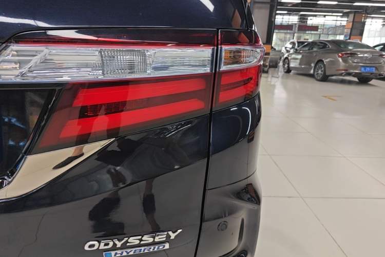 Used Honda Odyssey 2021 2.0L Rui·Smart Edition Exterior 3