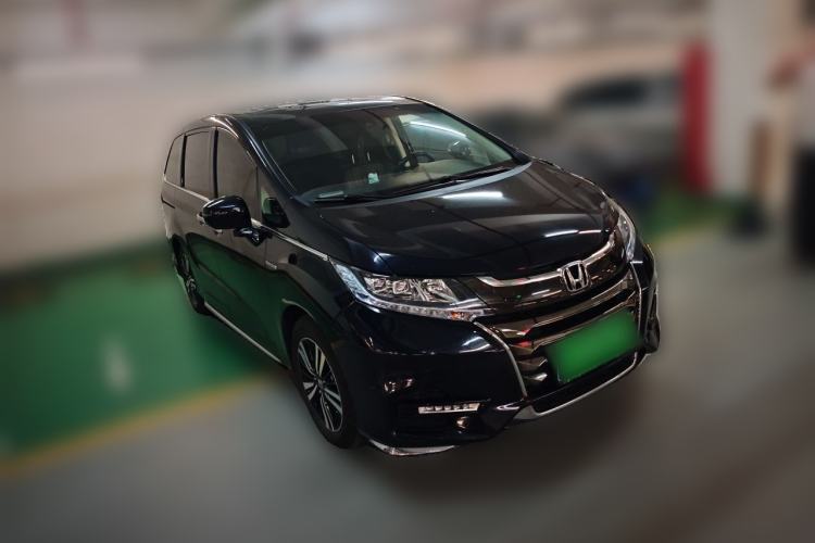 Used Honda Odyssey 2021 2.0L Rui·Luxury Edition Front Right 45 Deg
