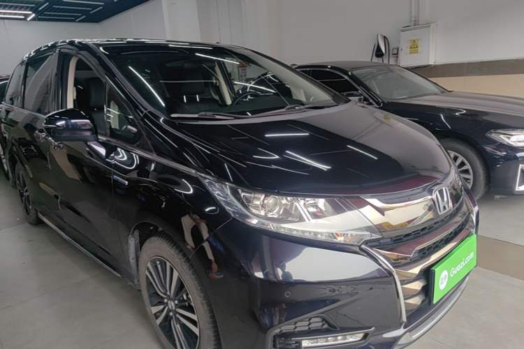 Used Honda Odyssey 2021 2.0L Rui·Smart Edition Front Right 45 Deg