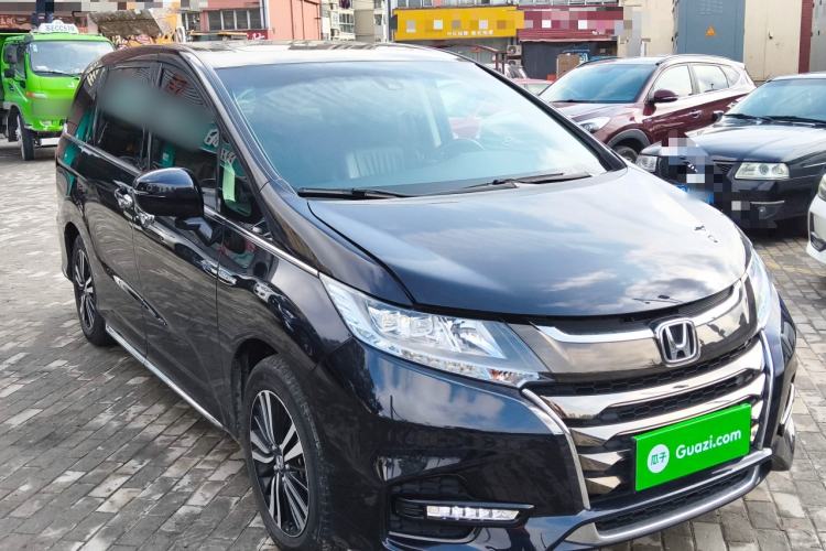 Used Honda Odyssey 2021 2.0L Rui·Luxury Edition Front Right 45 Deg