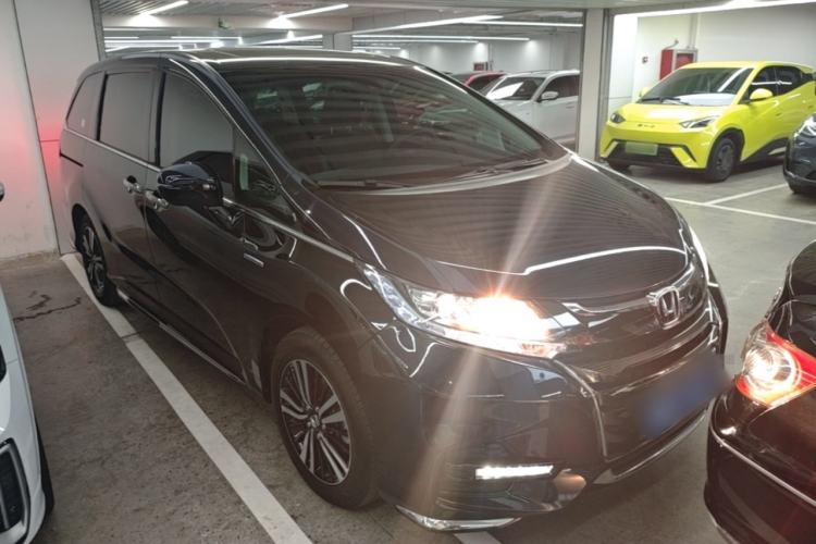 Used Honda Odyssey 2021 2.0L Rui·Smart Edition Front Right 45 Deg