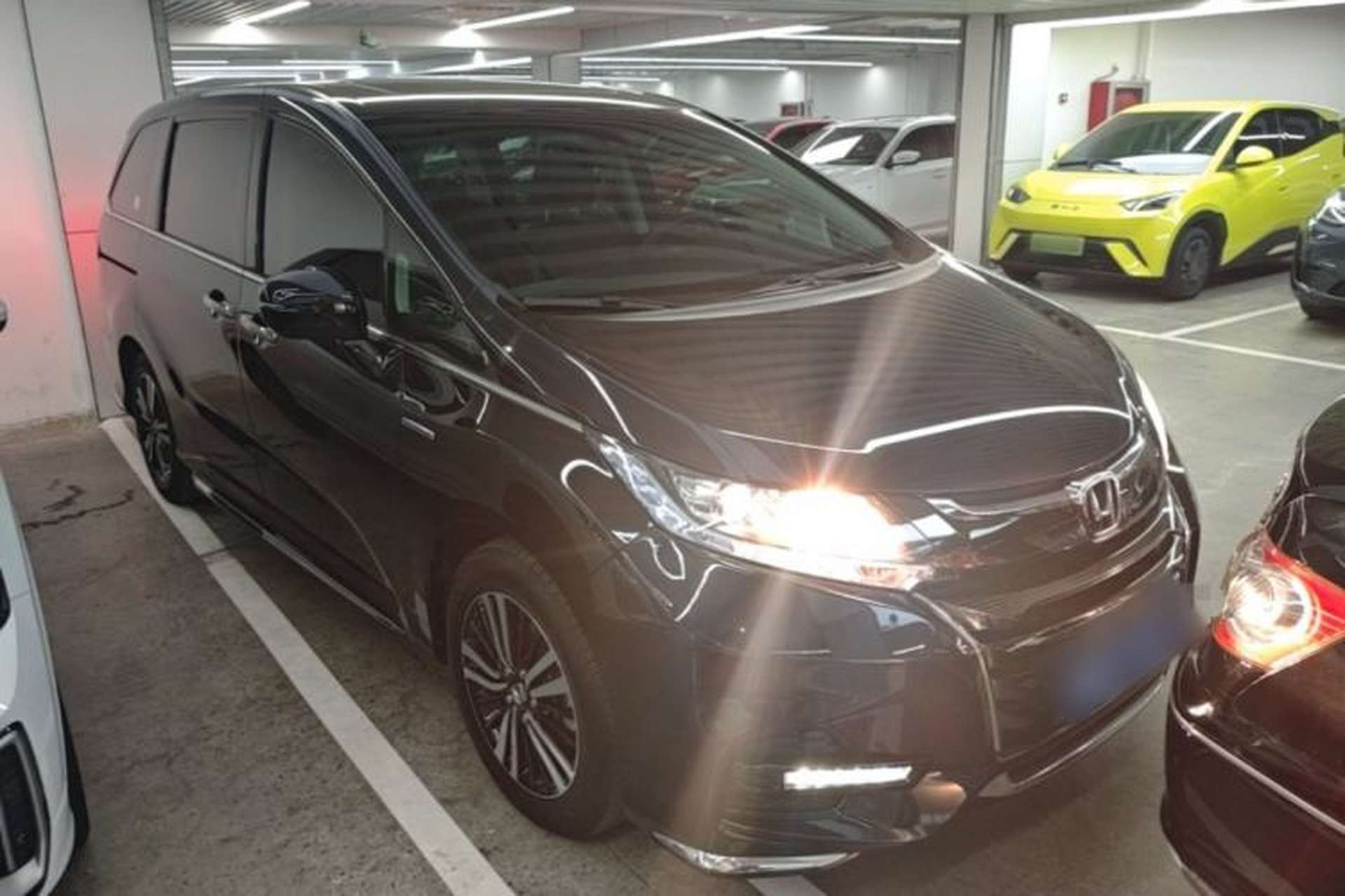 Used Honda Odyssey 2021 2.0L Rui·Smart Edition Front Right 45 Deg