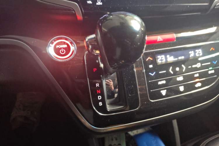 Used Honda Odyssey 2021 2.0L Rui·Luxury Edition Gear Lever