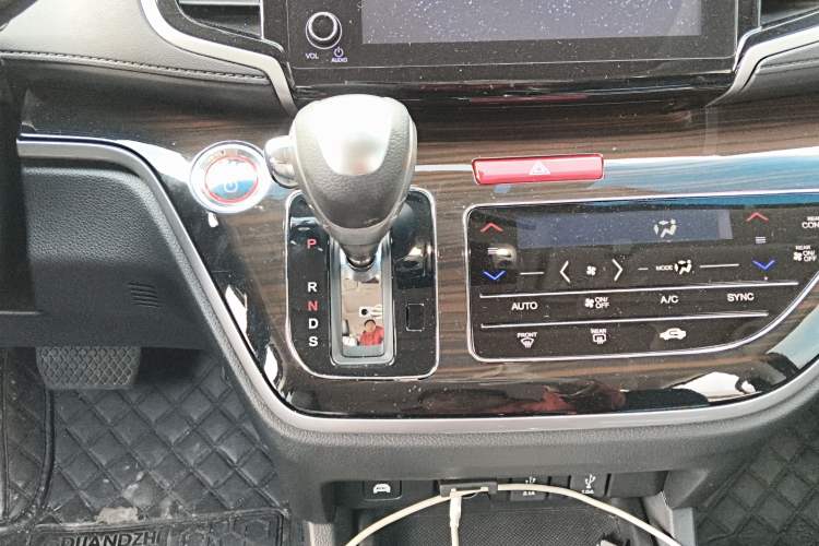Used Honda Odyssey 2021 2.0L Rui·Luxury Edition Gear Lever