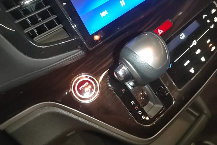 Used Honda Odyssey 2021 2.0L Rui·Comfort Edition Gear Lever