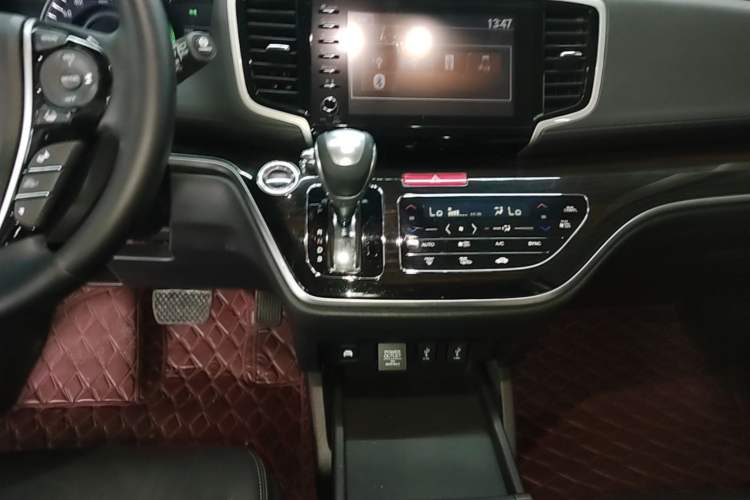 Used Honda Odyssey 2021 2.0L Rui·Supreme Edition Gear Lever