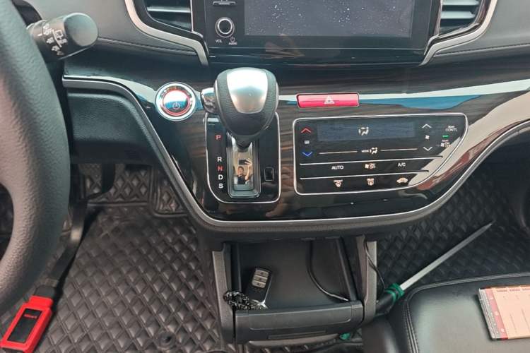 Used Honda Odyssey 2021 2.0L Rui-Changxiang Edition Gear Lever