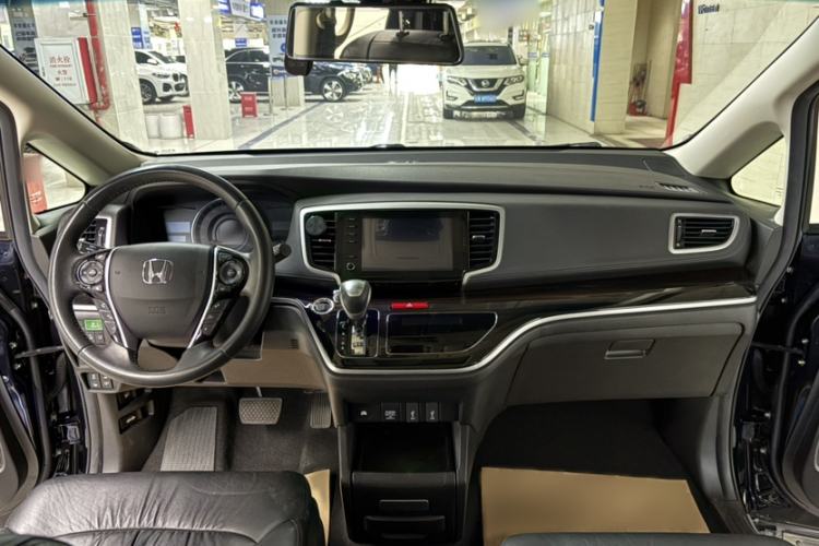Used Honda Odyssey 2021 2.0L Rui·Luxury Edition Interior 10