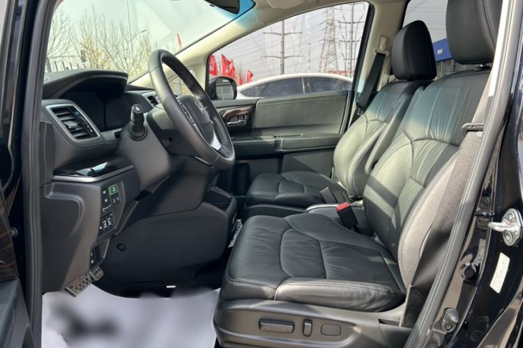 Used Honda Odyssey 2021 2.0L Rui·Luxury Edition Interior 3