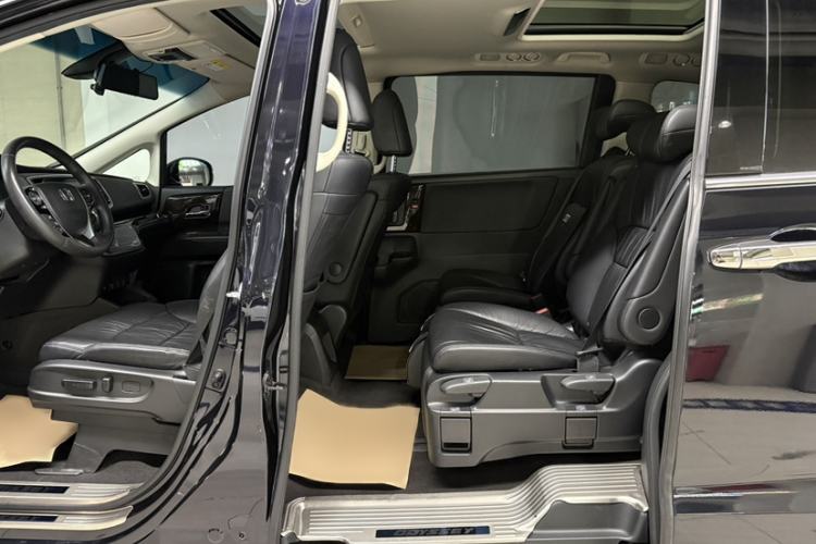 Used Honda Odyssey 2021 2.0L Rui·Luxury Edition Interior 4