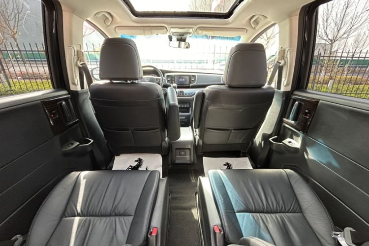 Used Honda Odyssey 2021 2.0L Rui·Luxury Edition Interior 9