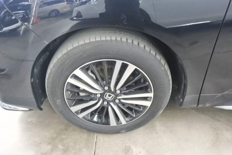 Used Honda Odyssey 2021 2.0L Rui·Smart Edition Left Front Wheel Hub
