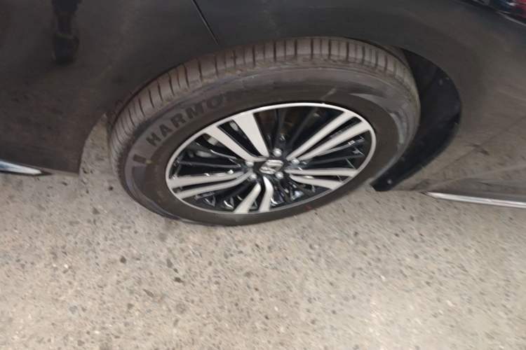 Used Honda Odyssey 2021 2.0L Rui·Smart Edition Left Front Wheel Hub