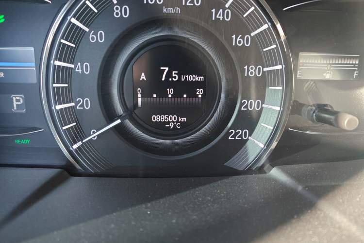 Used Honda Odyssey 2021 2.0L Rui·Comfort Edition Odometer Close Up